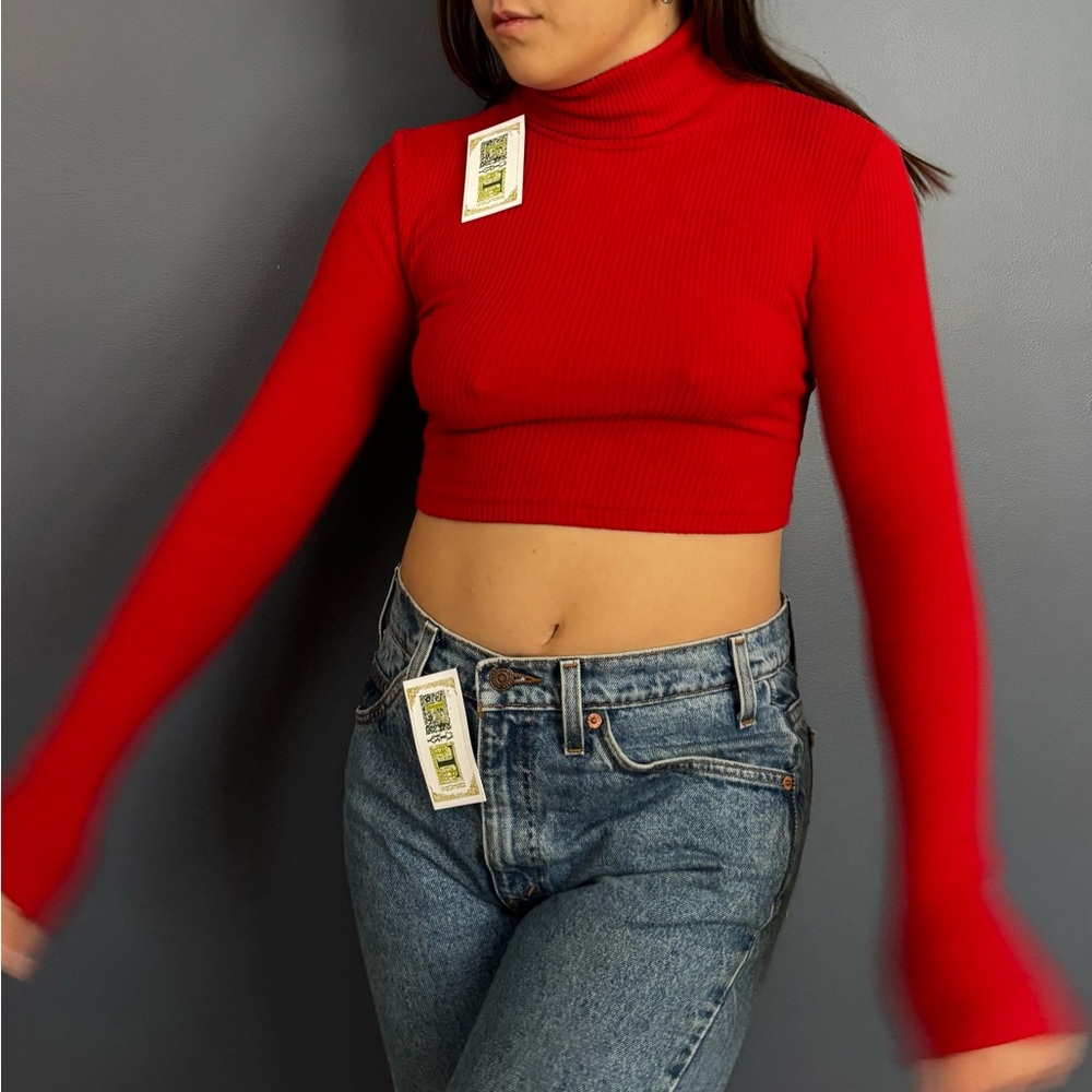 Bershka Vibrant Red Long Sleeve Crop Top